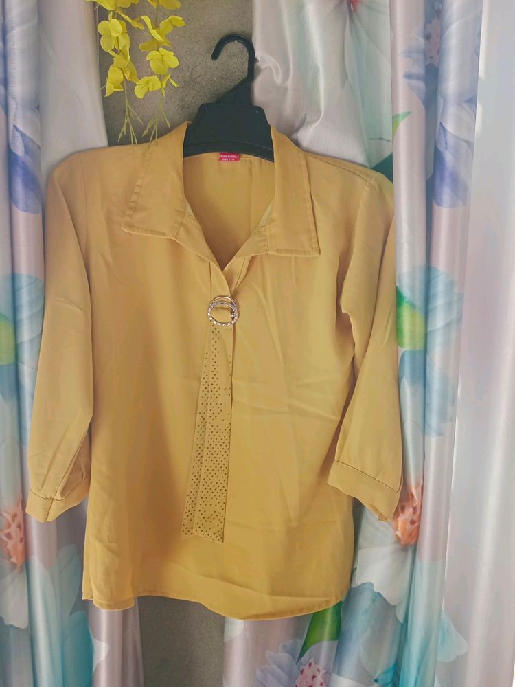 I Am Selling A Top Of Mustard Colour