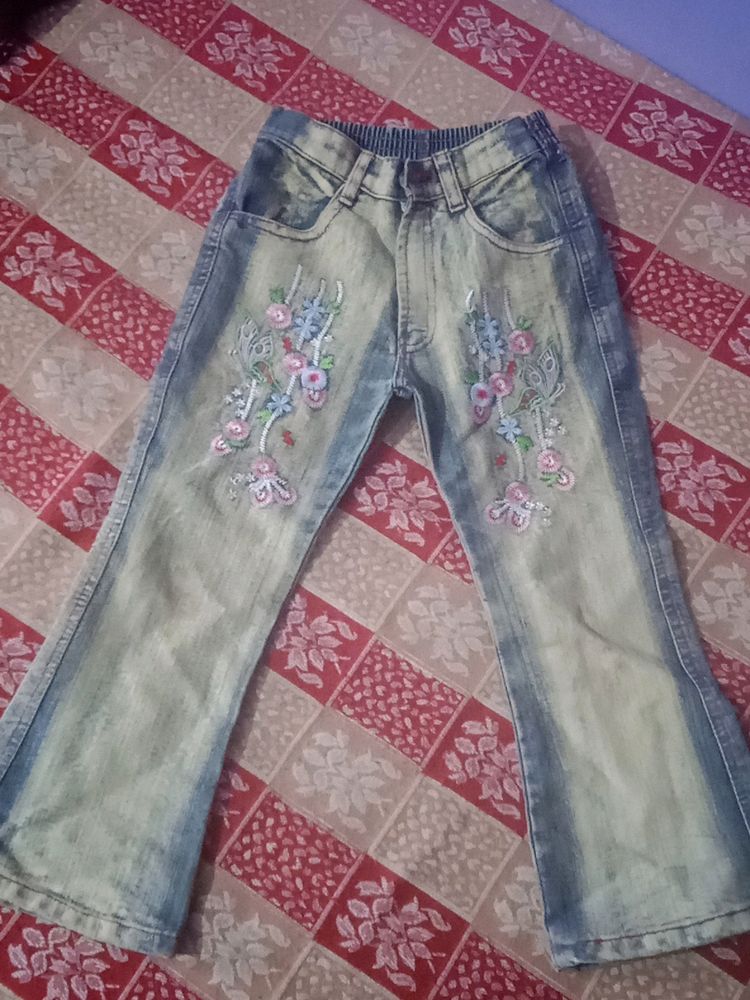 Girls Stylish Bootcut Jeans