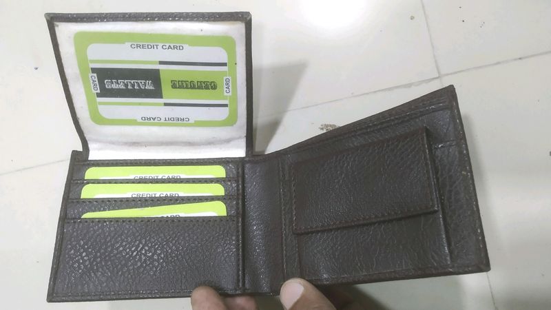 gents wallet good for use