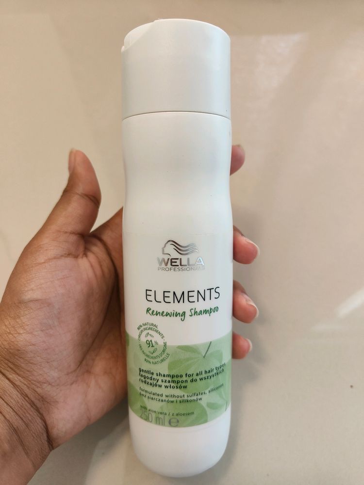 Wella Elements Renewing Shampoo