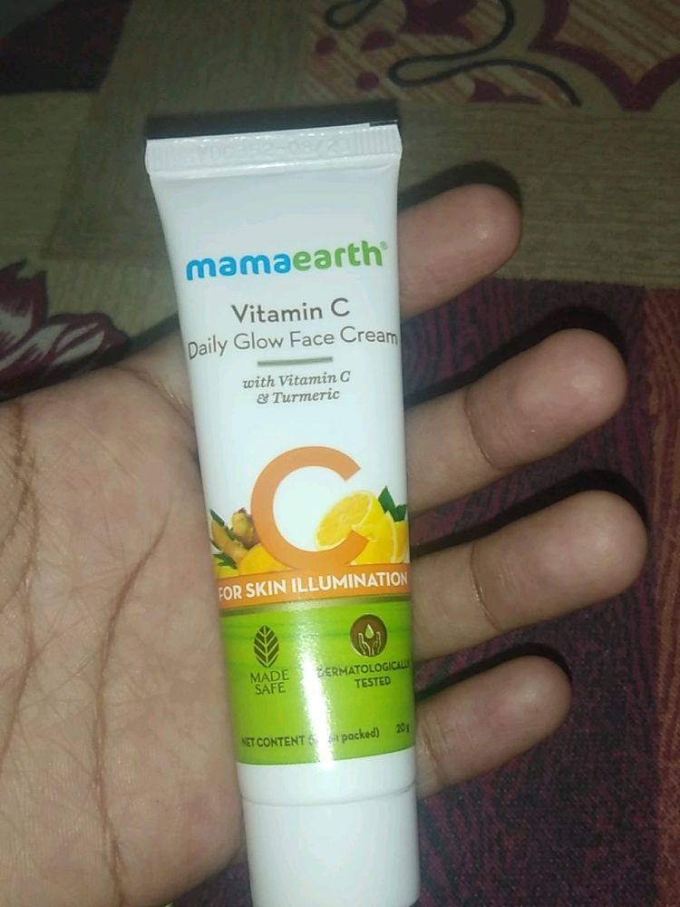 Mamaearth Facecream