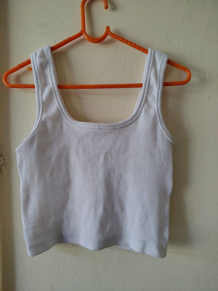 M Size Tank Top