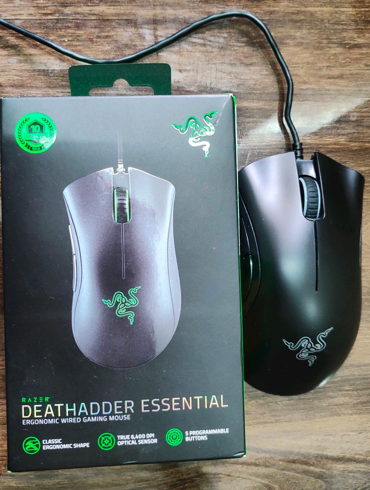 RAZER DEATHADDER ESSENTIAL PREMIUM GAMING MOUSE