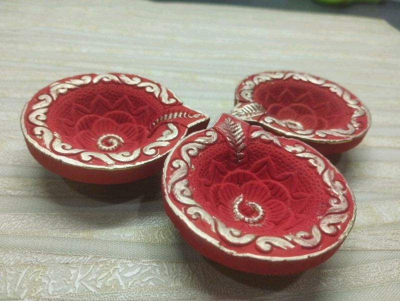 Pack Of 10 Decorate Diya