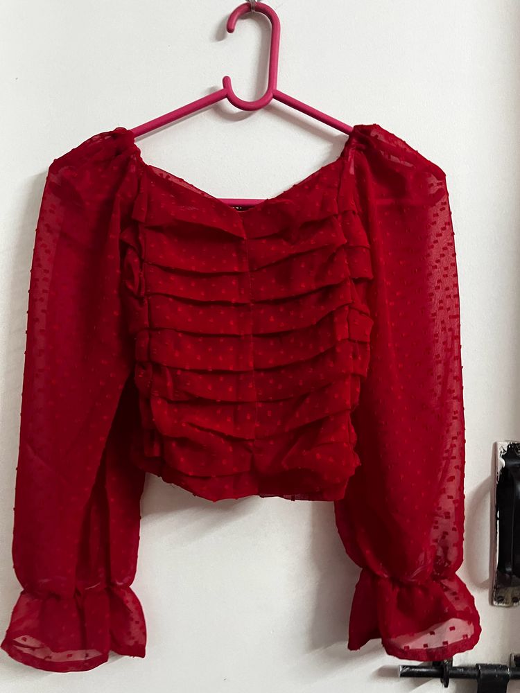 NEGOTIABLE PRICE💕Girly Red Top