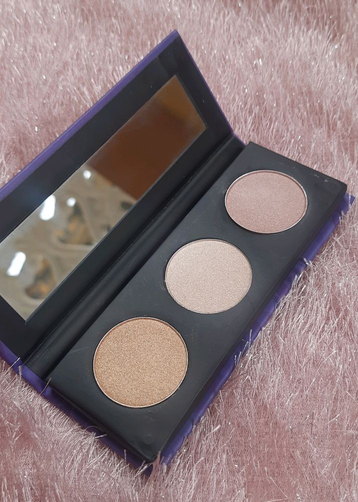 Sugar Contour De Force Highlighter Palette