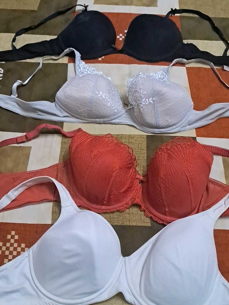 Combo Of Four Imported Fabric  One Is Hunkemoller