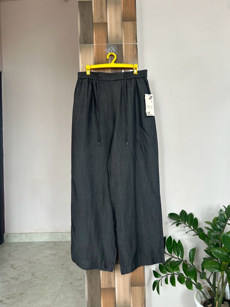 Unused Soft Denim High Quality Trouser