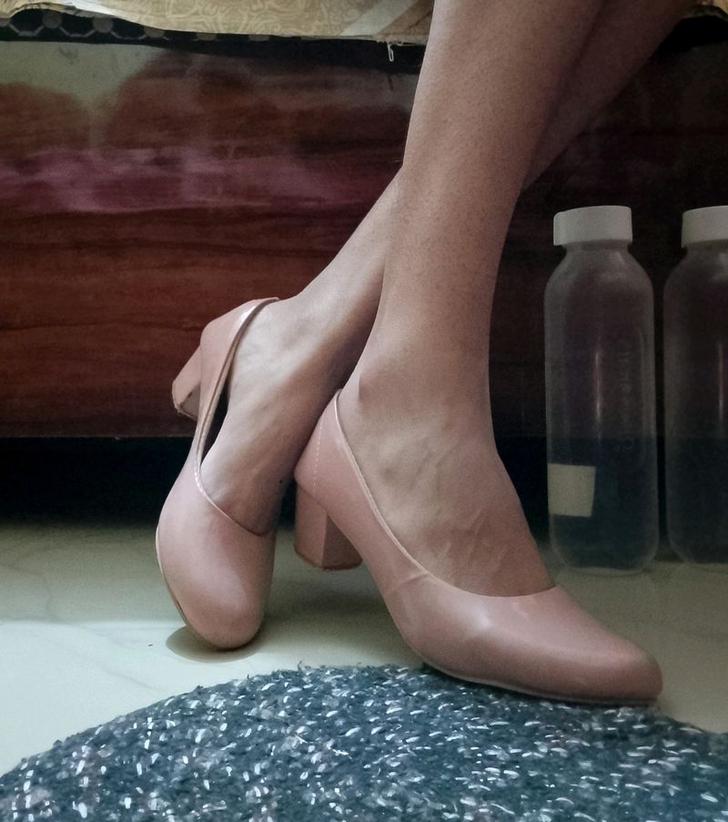 Peach Heels