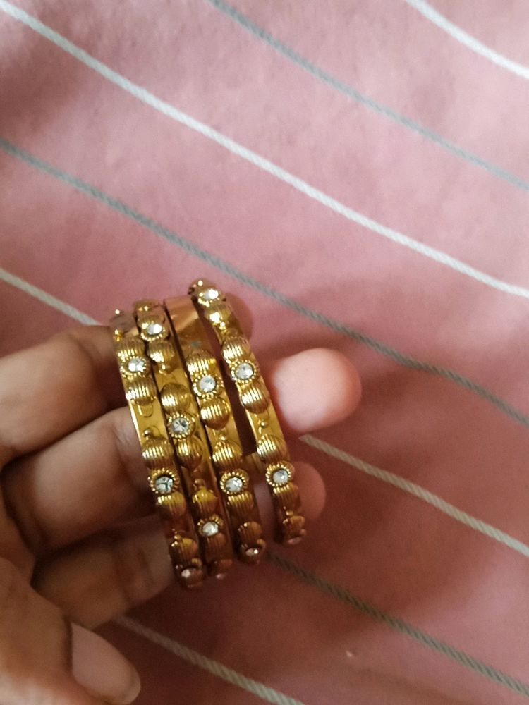 Bangles Set Of 4