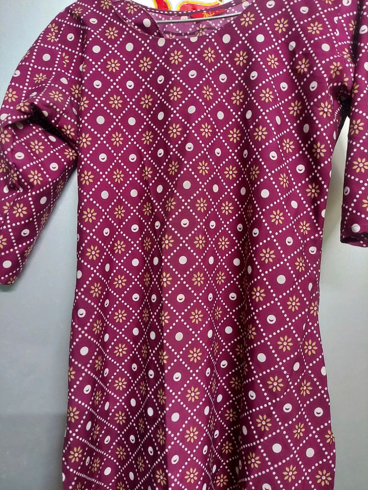 7 Threads Kurti ( S)