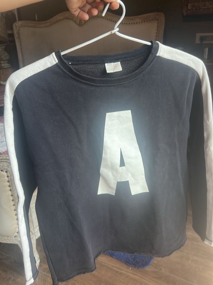 Original Zara Girls Sweatshirt 8-11 years