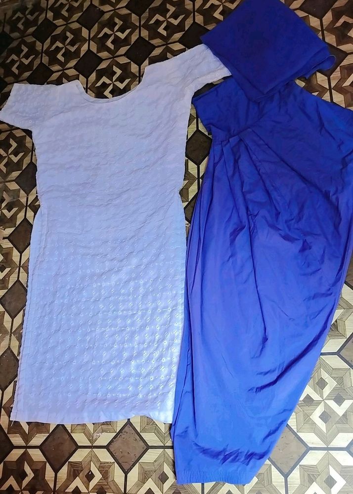 Kurta Set With Dupatta