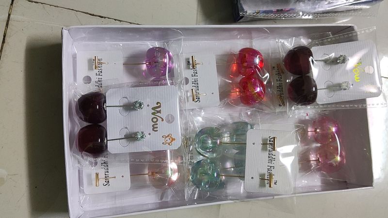 Combo Select Any 2 Chery Earing N 1 Long Earin