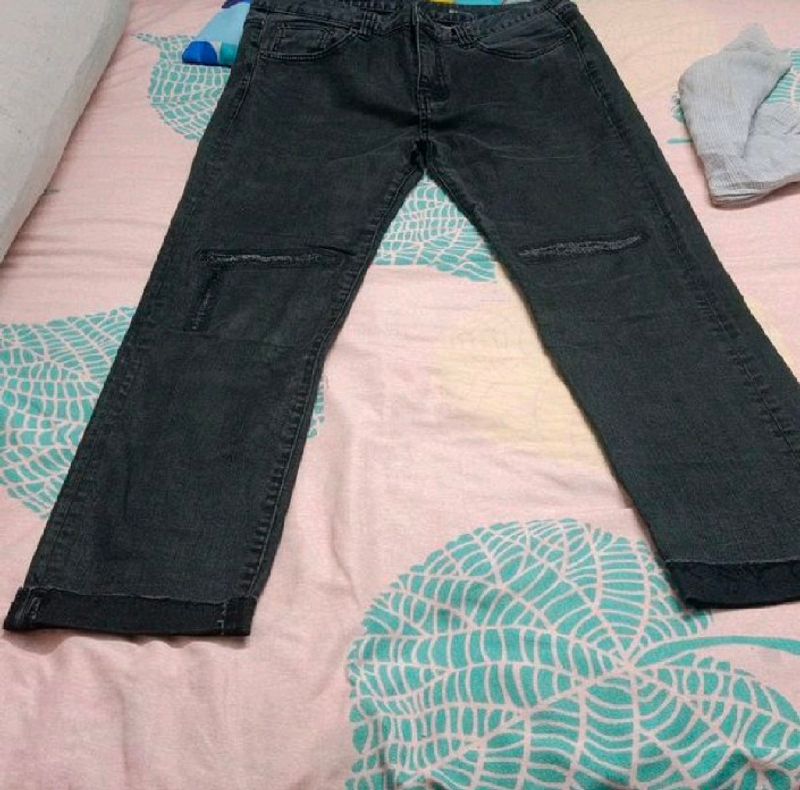 Charcoal black jeans with waist 30-32