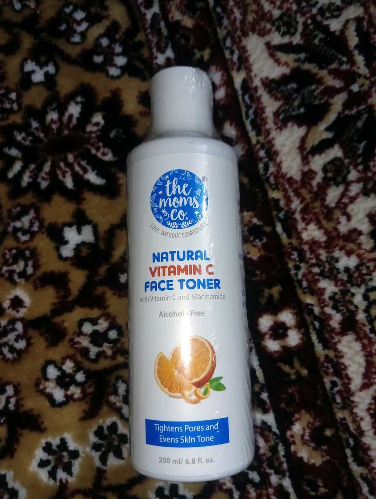 The Moms Co. Natural Vitamin C Face Toner