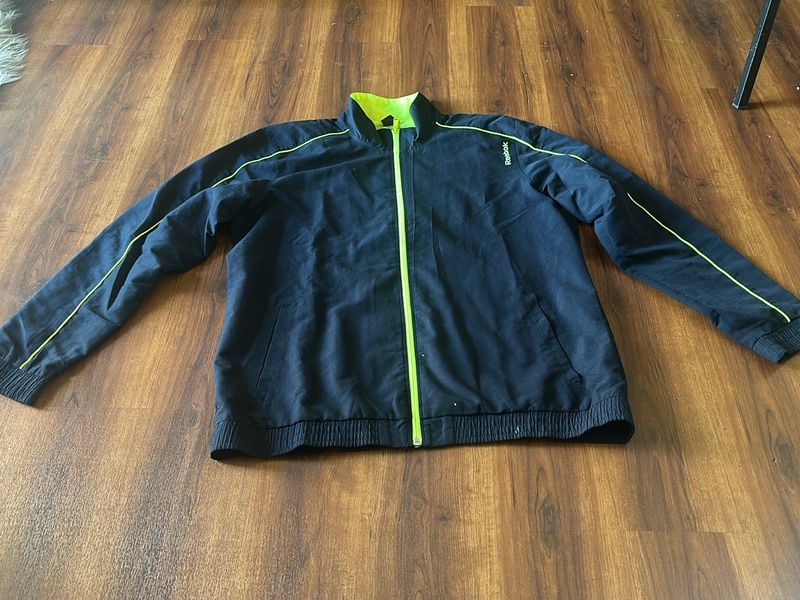 Men Reebok jacket XL size