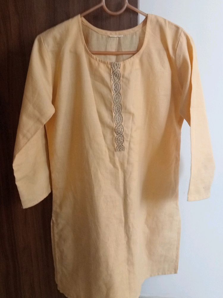 Beautiful Yellow Kurti.