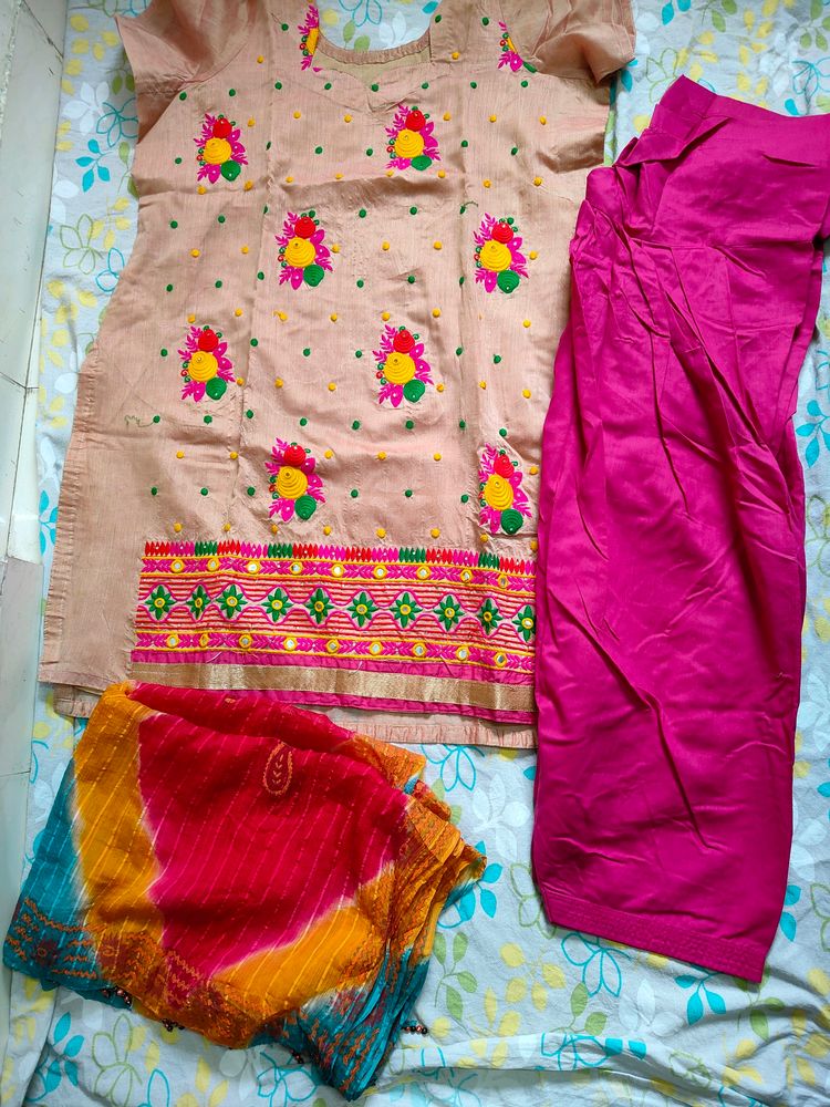 Readymade Salwar Suit Dupatta Set