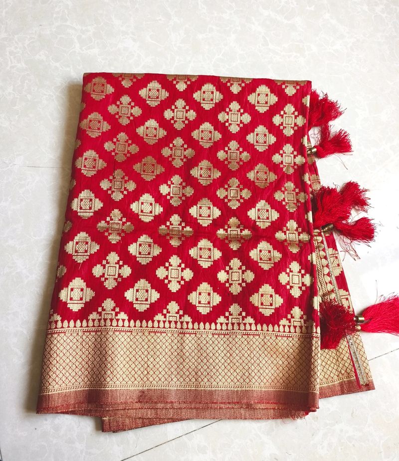 Red Banarasi Dupatta