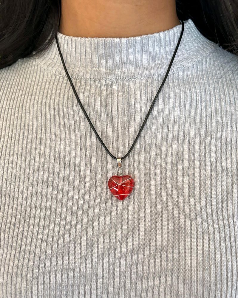 Red Caged Heart Cord ♥️