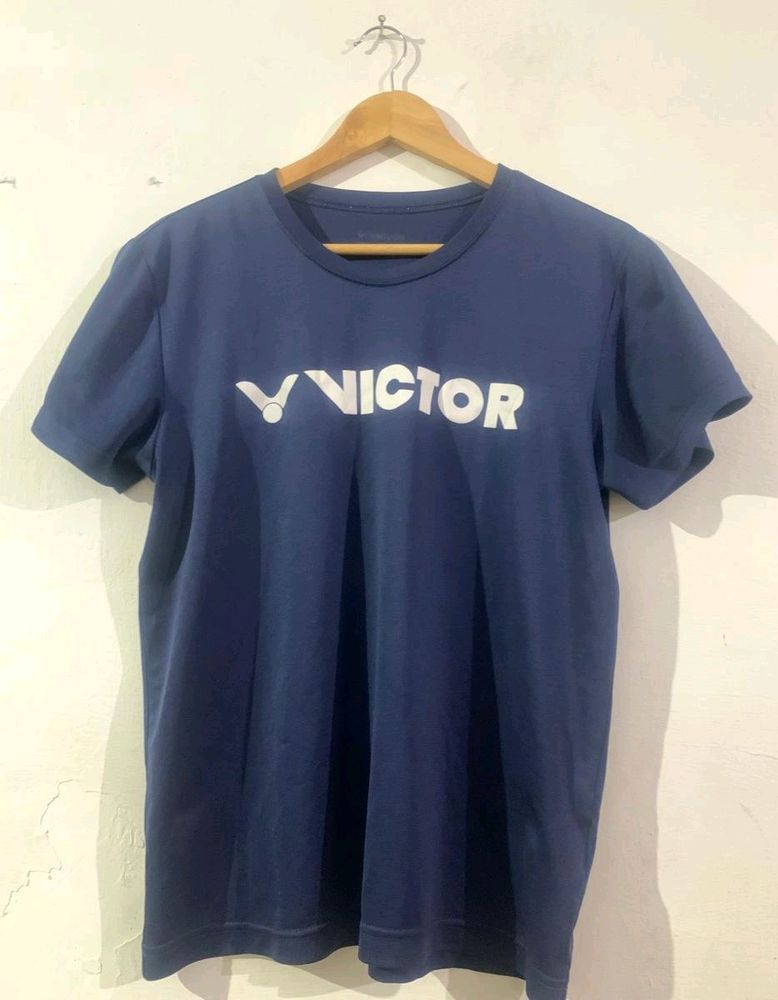 Victor Athletics T-shirt (Unisex)