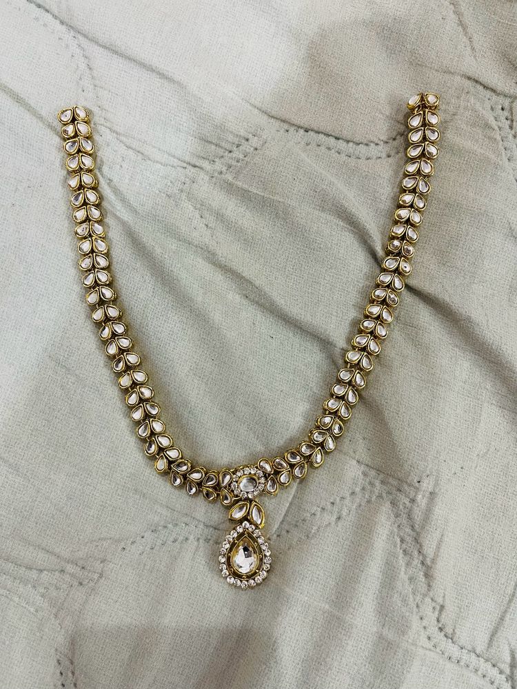 Kundan Neck Accessory