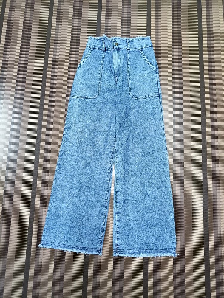 W-49 Size-30 Straight Women Denim Jeans