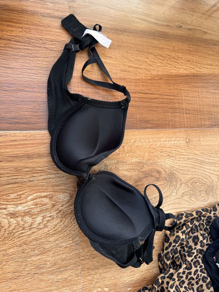 Black Padded Bra