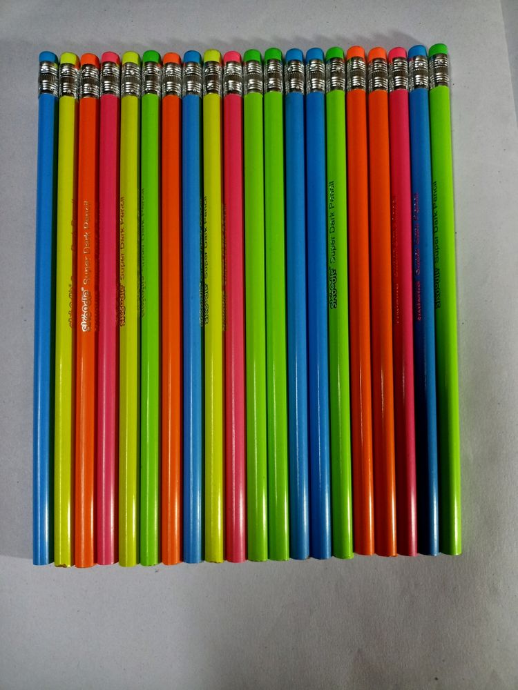 Colourful 🌈Pencils... Enjoy Free Gifts..