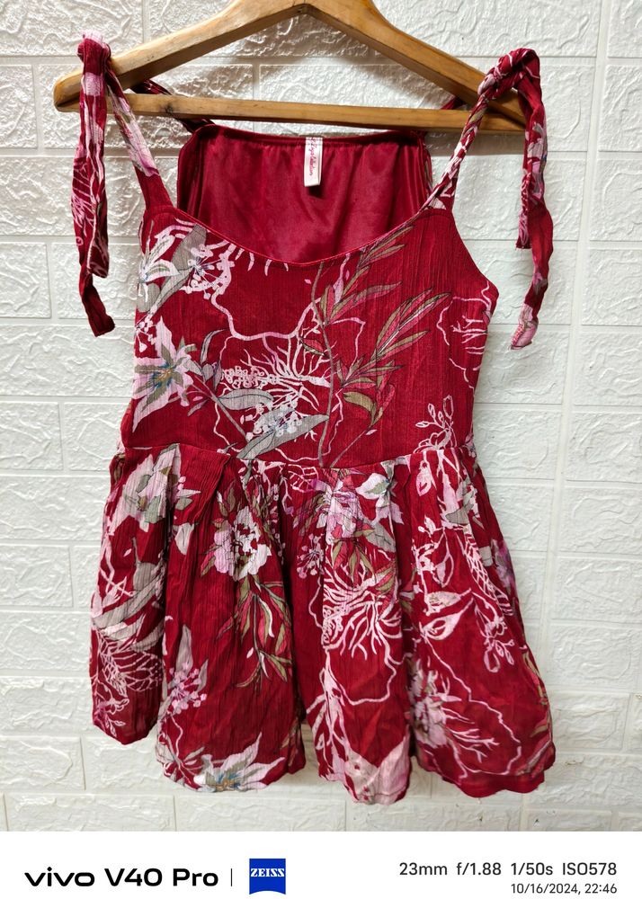 Red Floral Spaghetti Tie-Up Knot Top - For Medium