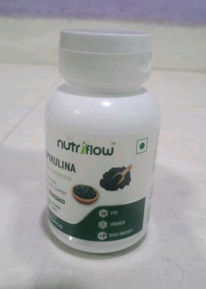 SPIRULINA GREEN SUPERFOOD