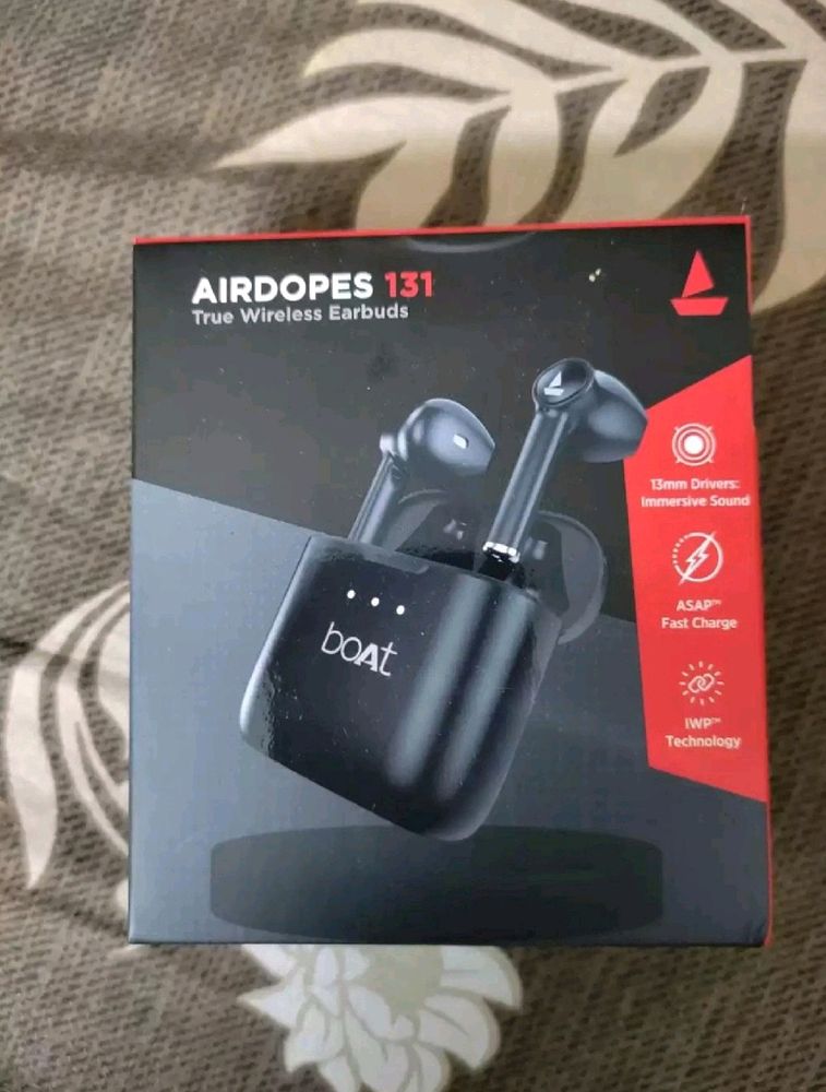 boAt Airdopes 131 Bluetooth Earphones