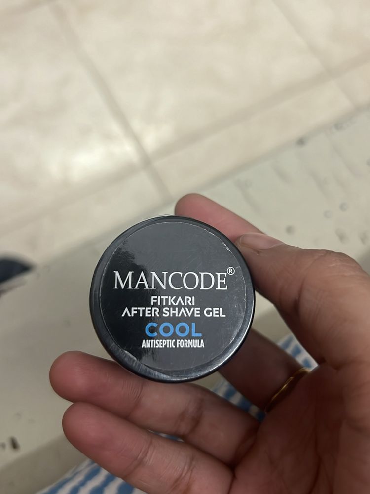 Mancode Fitkari After Shave Gel Cool Antiseptic