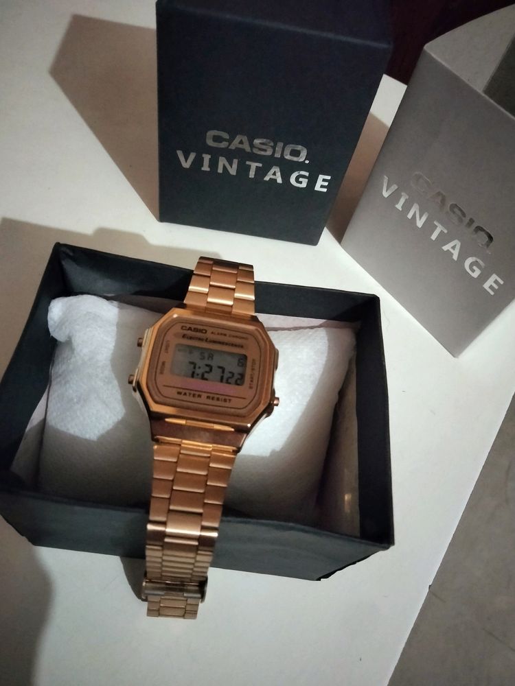 Brand New Casio Vintage Unisex Wrist Watch⌚