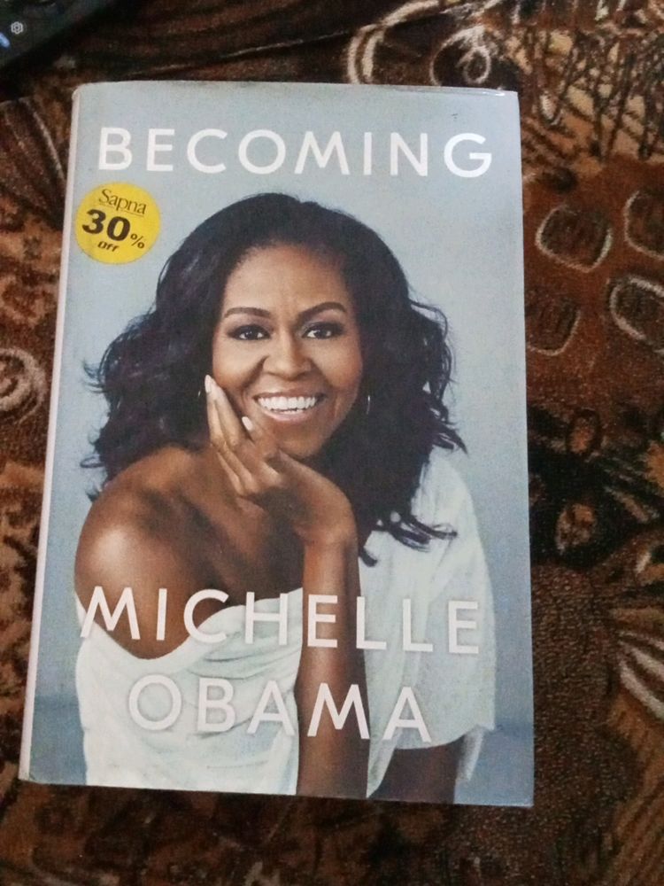 BECOMING - MICHELLE OBAMA