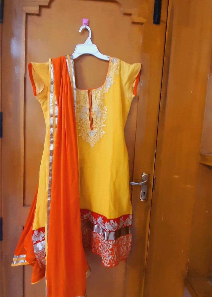 Kurti With Duppata