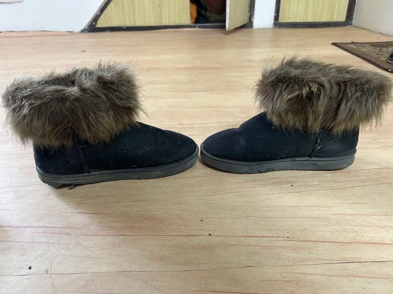 Black Fur Winter Boots