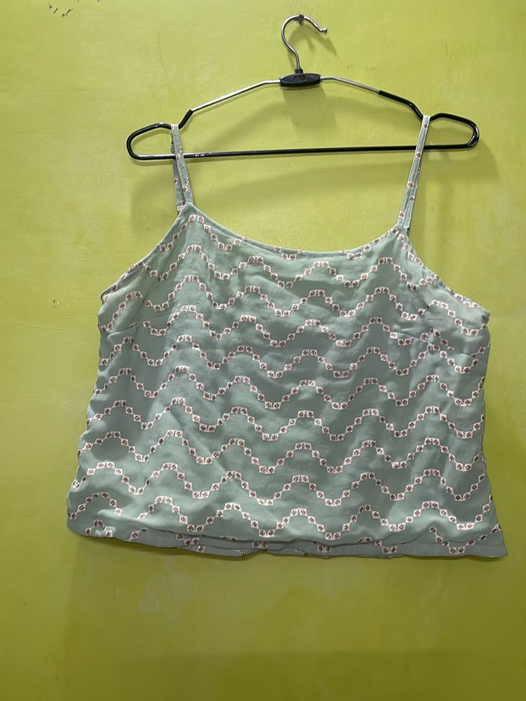 ✨ Max Green Crop Top for Ladies ✨