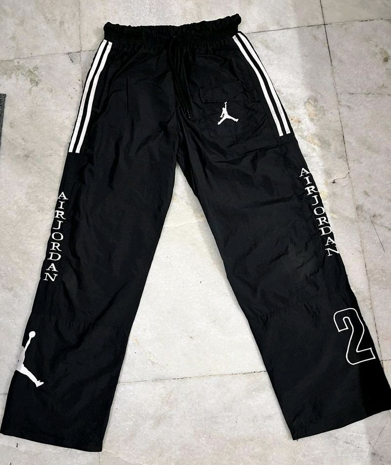 AIR JORDAN BLACK STRAIGHT FIT TRACK PANTS