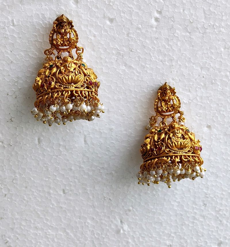 Keerthi Matte Earrings