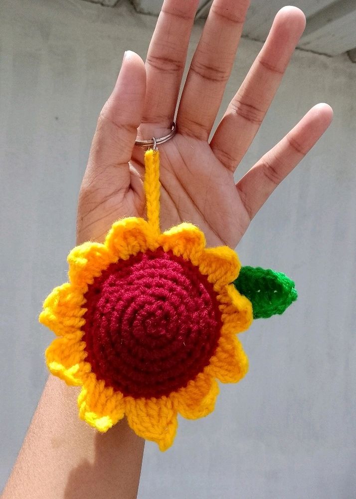 Crochet Sunflower Keychain / Handmade