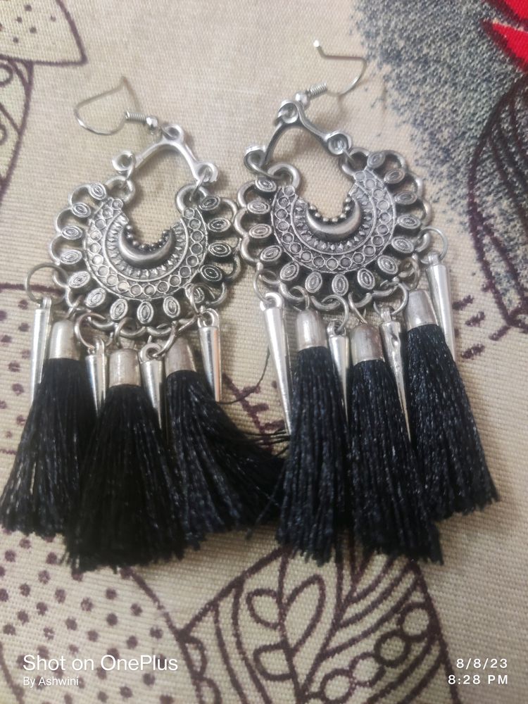 Black One Piece And Oxidised Ear Rings Combo