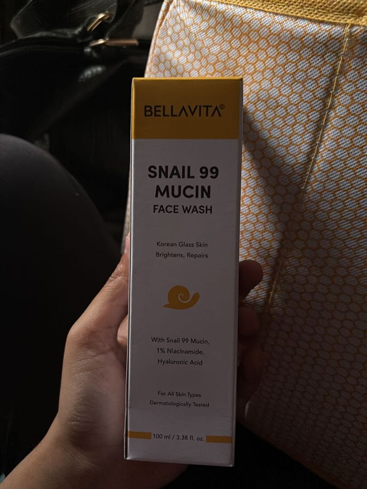 Snail Mucin Face Wash