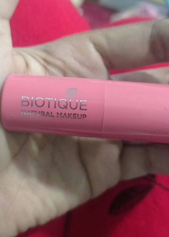 Biotique Twinkle Pink Lipstick