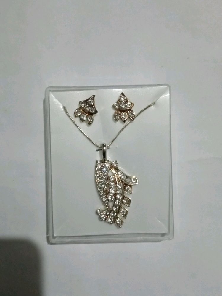 pendent set with earring for girls