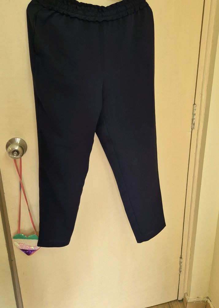 Zara Casual Pants With Pockets