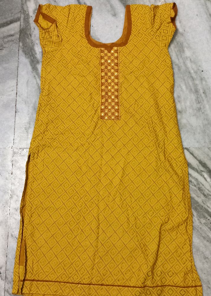 kurti with dupatta