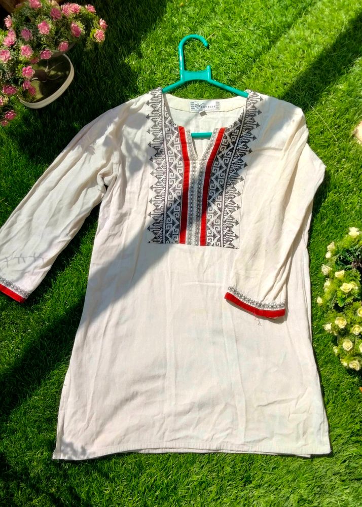 Short Kurti