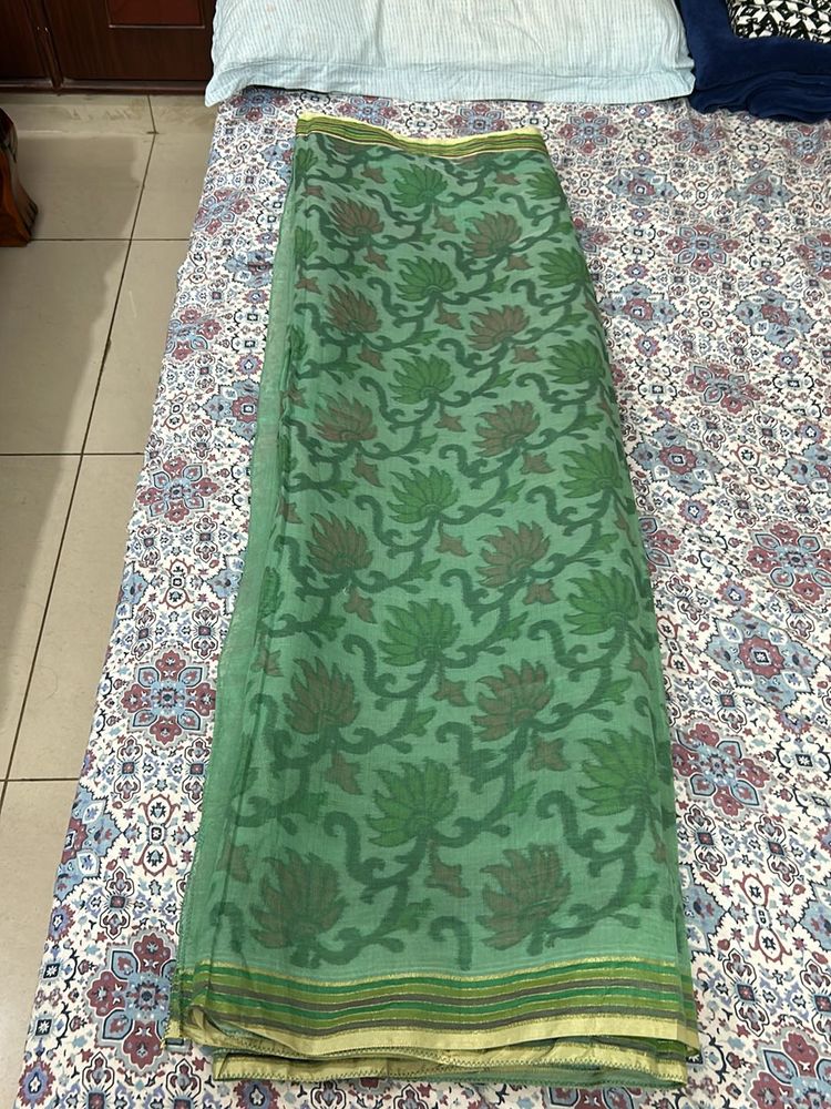 NEW GREEN SAREE FOR WOMEN